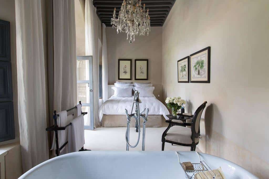 Riad+Tarabel-613_bdef