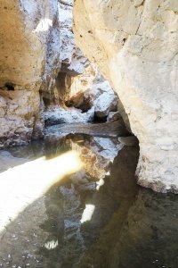Sesriem canyon water pond