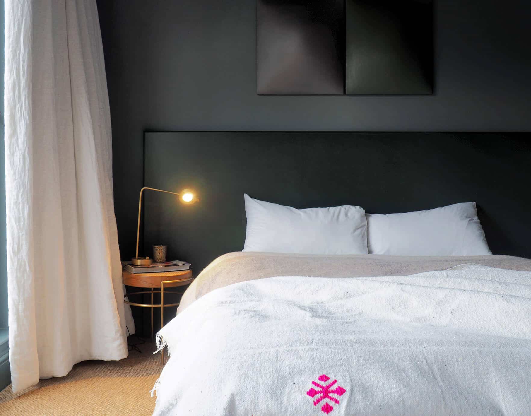 How to create a cosy bedroom