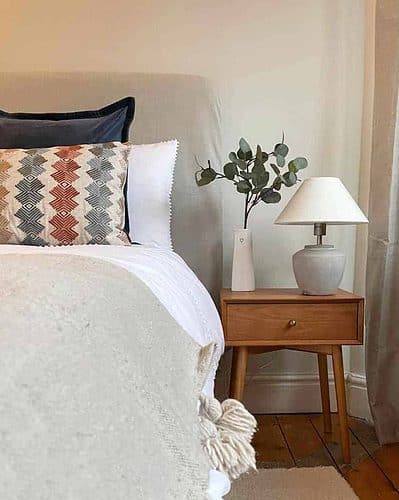 concrete pom-pom blanket